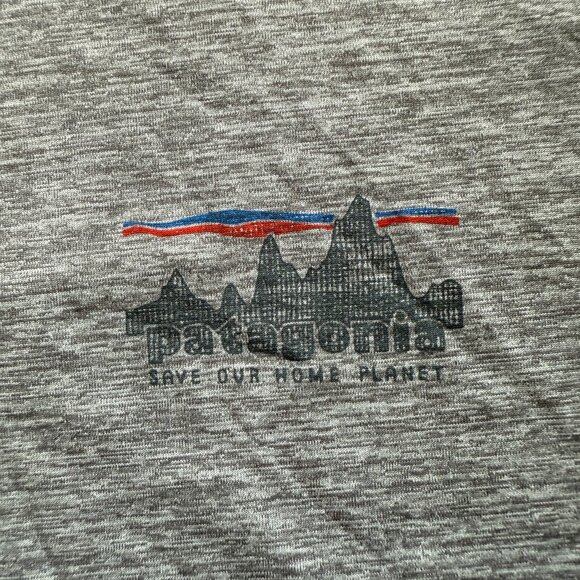 Patagonia Capilene Cool Daily Short Sleeve Shirt Men/W Lge Heather Gray SPF 50+ - Picture 6 of 7